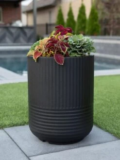 Arden Round Planter -Bloomgear Garden Shop 8613267 02V tif